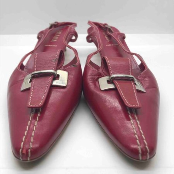 PRADA Authentic Red Heels - Picture 1 of 7